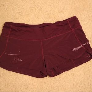 LULULEMON Women’s Run Tracker Low Riser Lined Short 4”